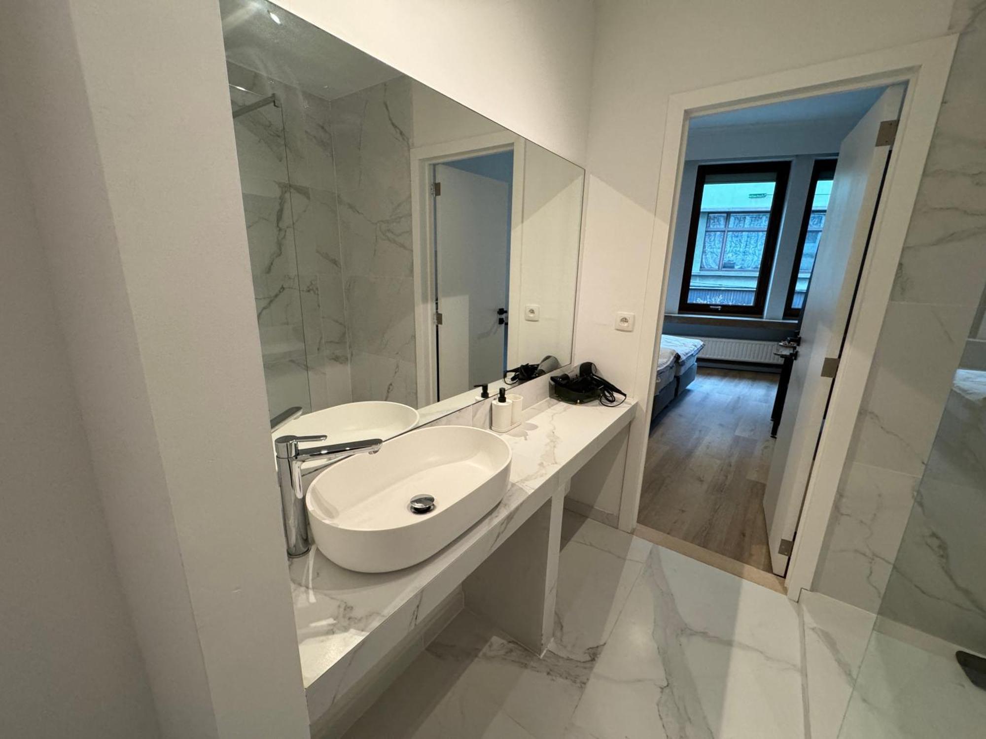Two Bedroom Loft In The City Center By The Meir Antwerpen Bagian luar foto